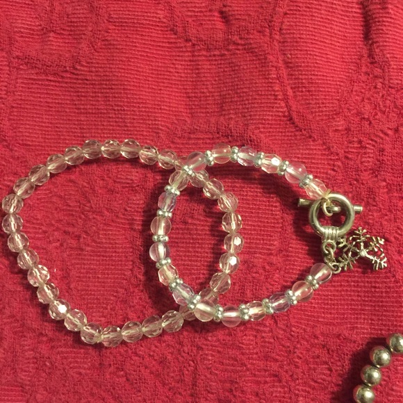 Beaded bracelets - Picture 4 of 6